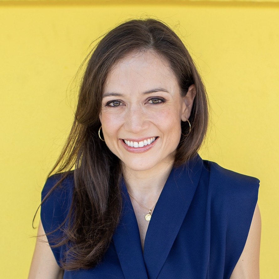Maria Perez, Hashimoto's specialist